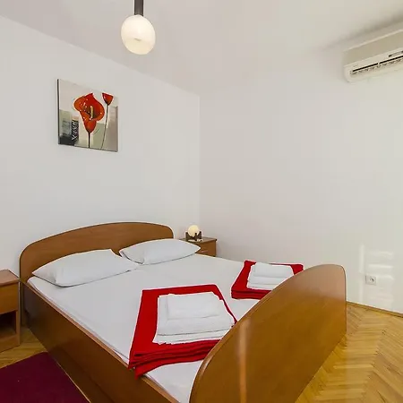 Apartment Rada Tisno