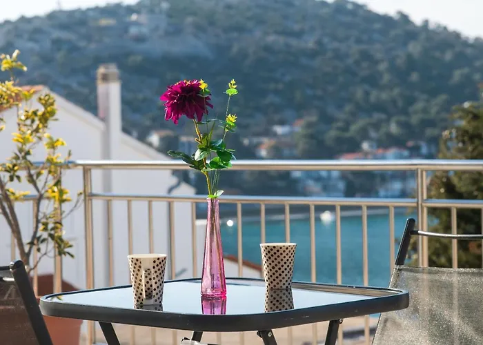 Rada Apartment Tisno