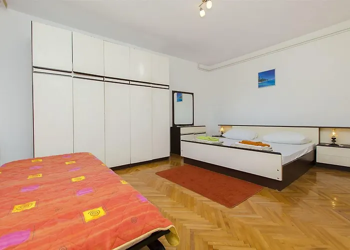 Rada Apartment Tisno